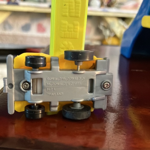 Lot of Vintage Toys - Picture 9 of 14